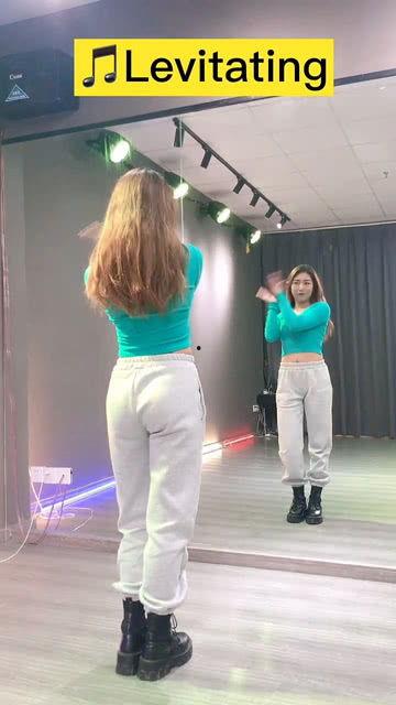 直播网红舞蹈简单易学吗,简单易学，轻松舞动风采