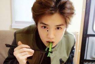 明星青豆网,揭秘娱乐圈幕后故事，带你走进明星真实生活