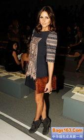 明星的图片衣服,揭秘明星们的时尚穿搭秘诀