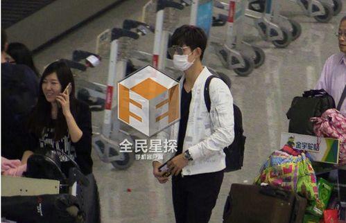 演员爆料机场视频,真实生活与粉丝印象大揭秘