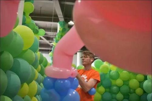 买气球青蛙吃瓜,一场欢乐的夏日奇遇