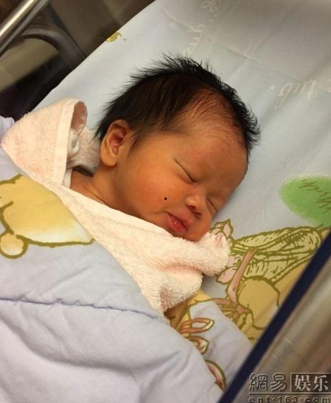 明星的早产孩子,明星早产宝宝的温馨成长故事