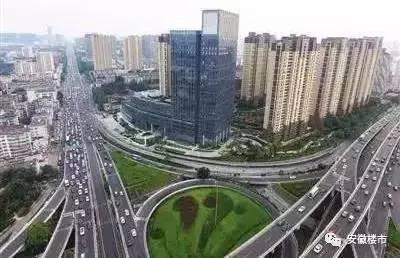 增城五里墩新闻头条,事故现场紧急救援，详情揭晓